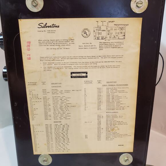 Vintage Radio - Still Hotter Than Your Tinder Date - Picture 11 of 12